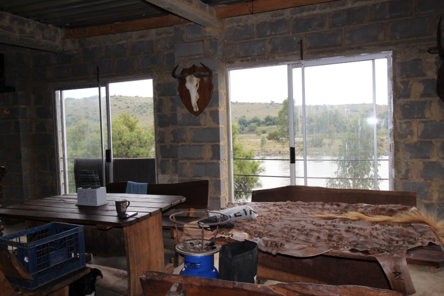3 Bedroom Property for Sale in Lake Deneysville Free State